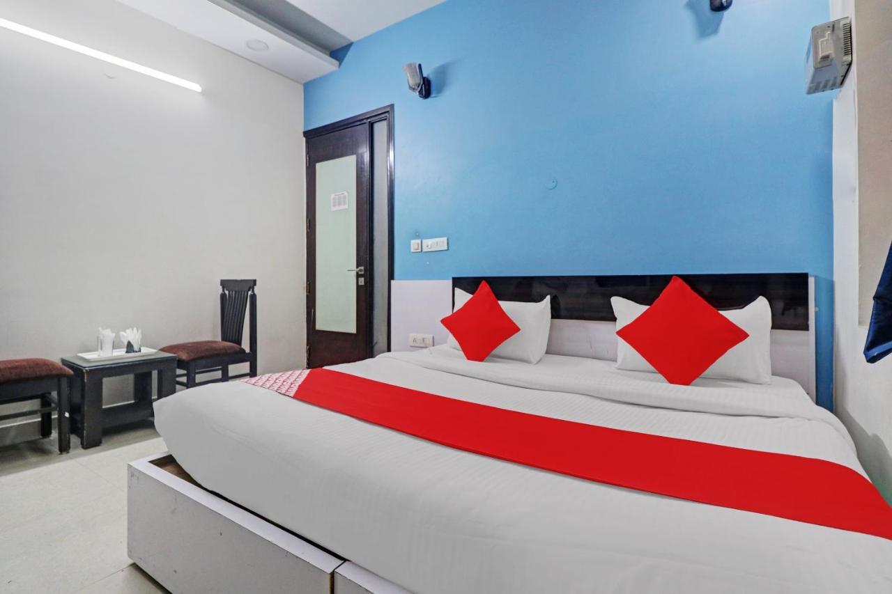 Oyo 12675 Hotel Star Inn New Delhi Exteriör bild